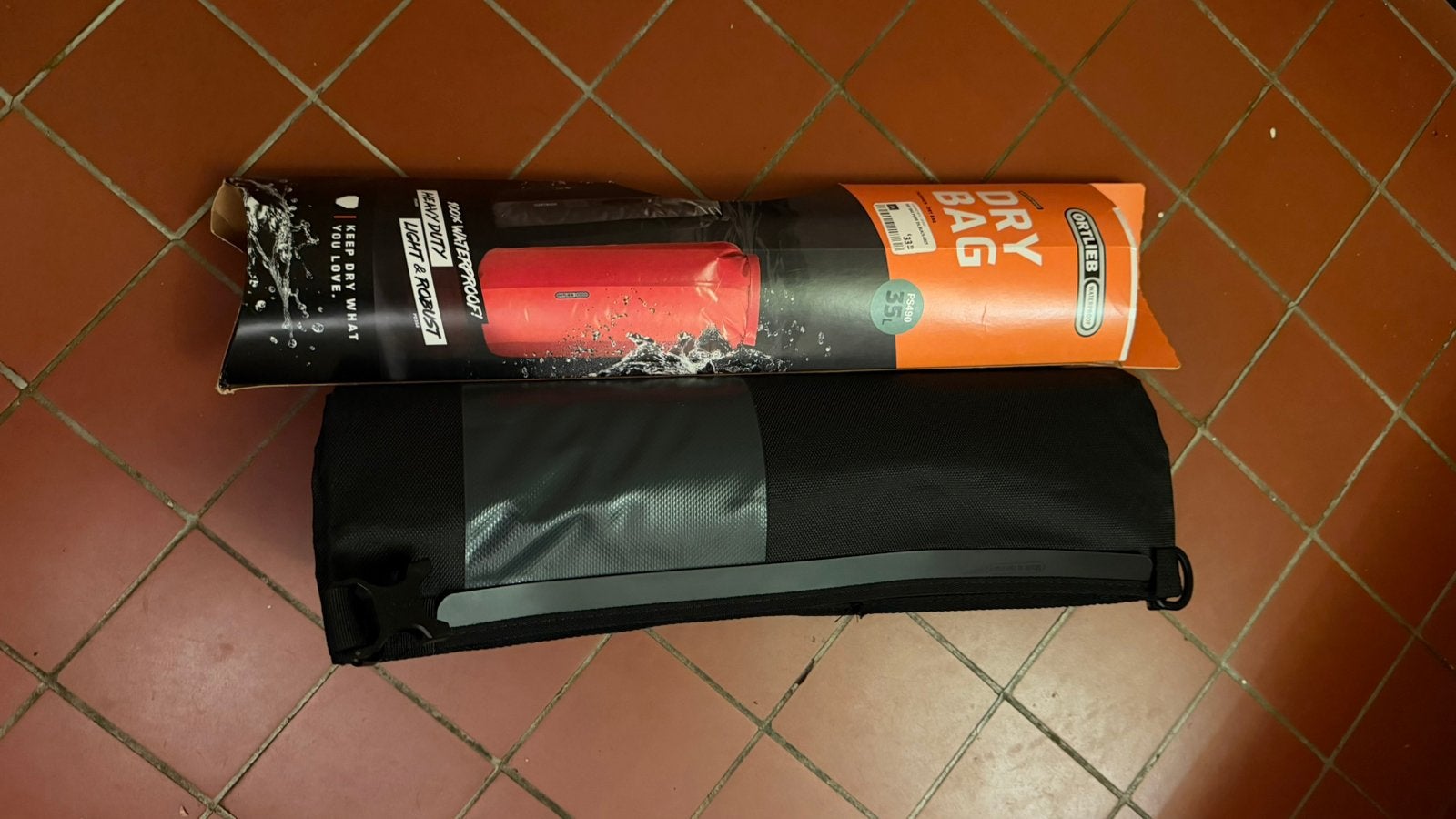 Ortlieb dry bag 35l neuf, Enlèvement, Neuf