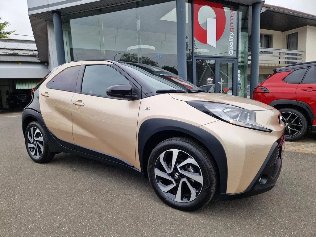 Toyota Aygo Design Automatique, Autos, Toyota, Entreprise, Achat, Aygo, ABS, Caméra de recul, Airbags, Air conditionné, Android Auto