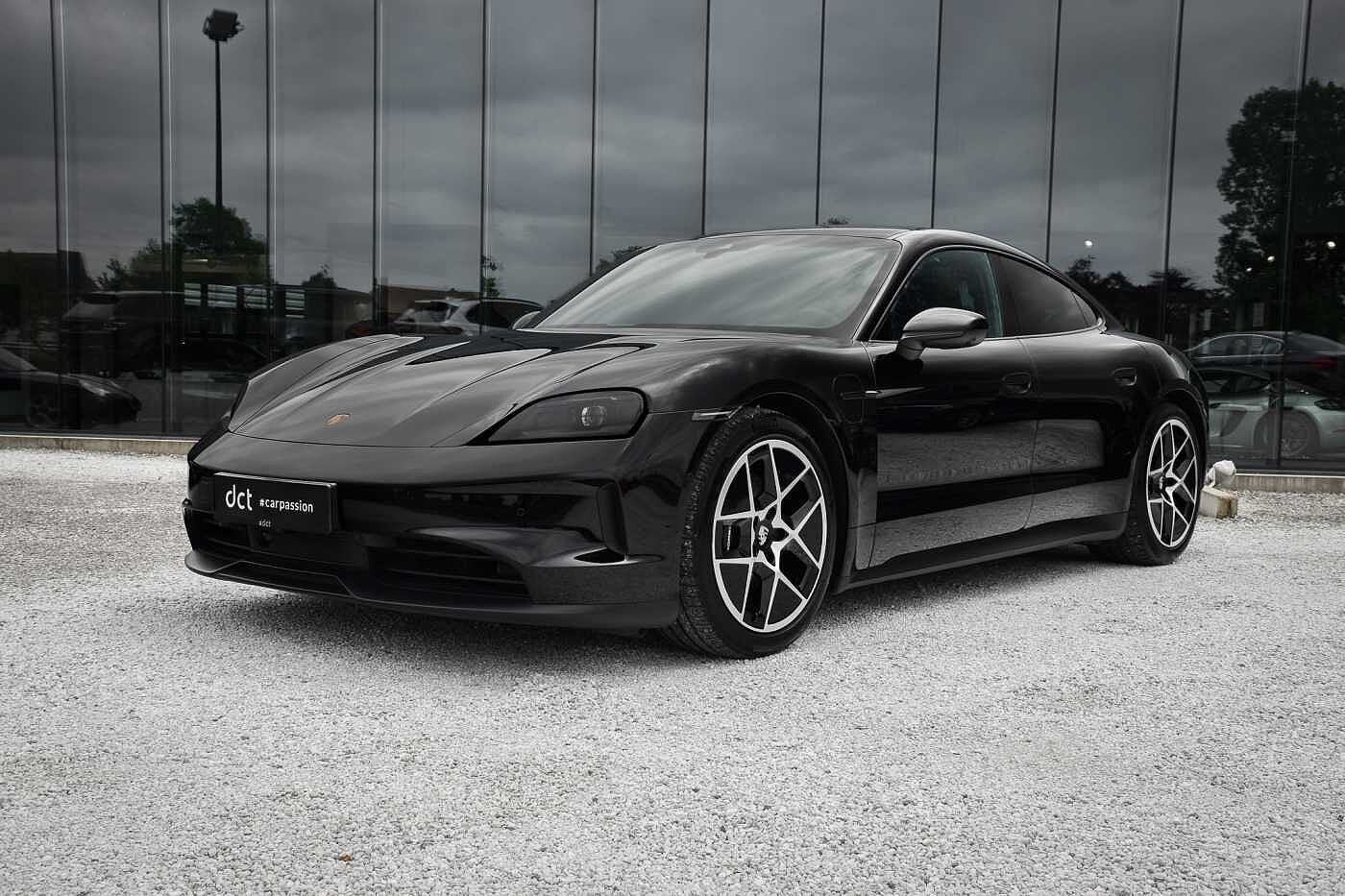 Porsche Taycan Facelift PerfBatt Bose Airsusp Pano Memory, Autos, Porsche, Cuir, Achat, 2165 kg, Entreprise