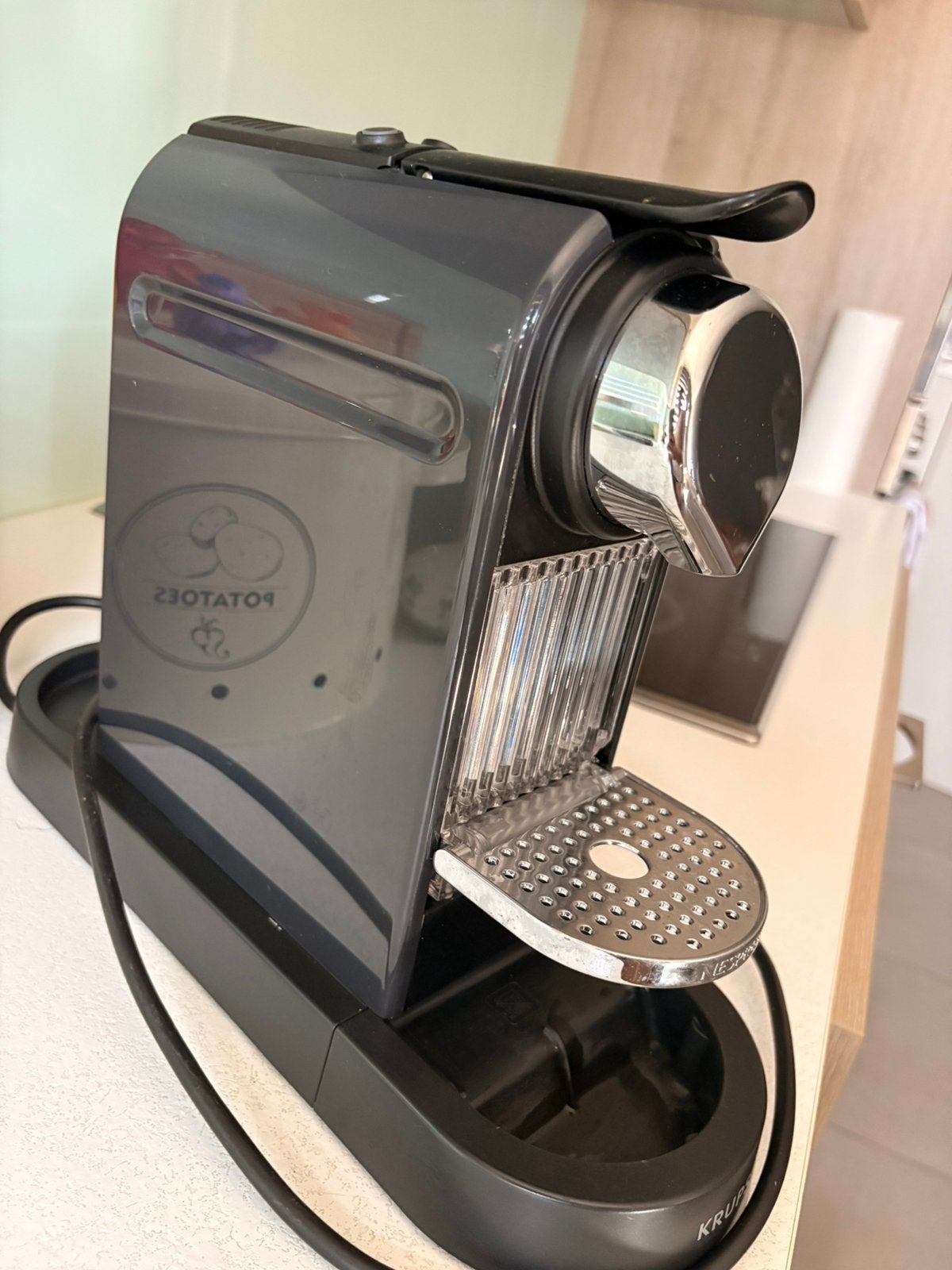 Nespresso Krups, Ophalen, Gebruikt, Espresso apparaat, Koffiepads en cups