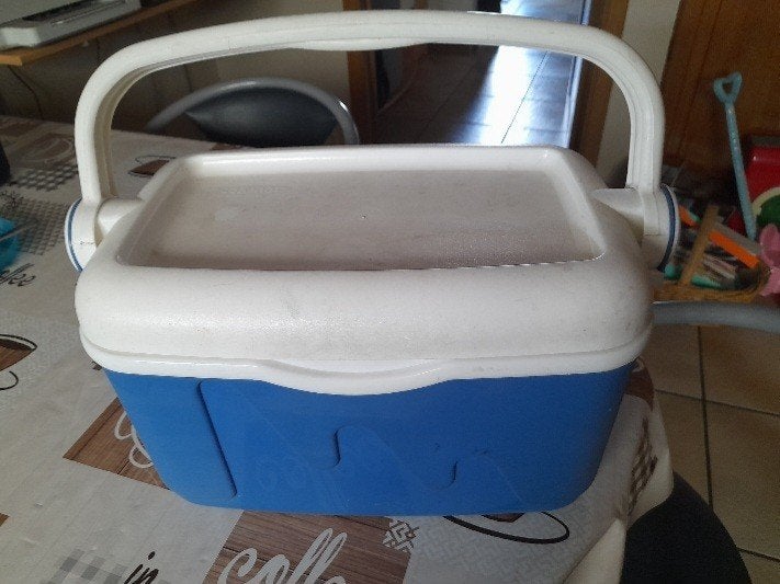 Koelbox 10 liter, Caravans en Kamperen, Ophalen, Gebruikt, Koelbox, Koelelement