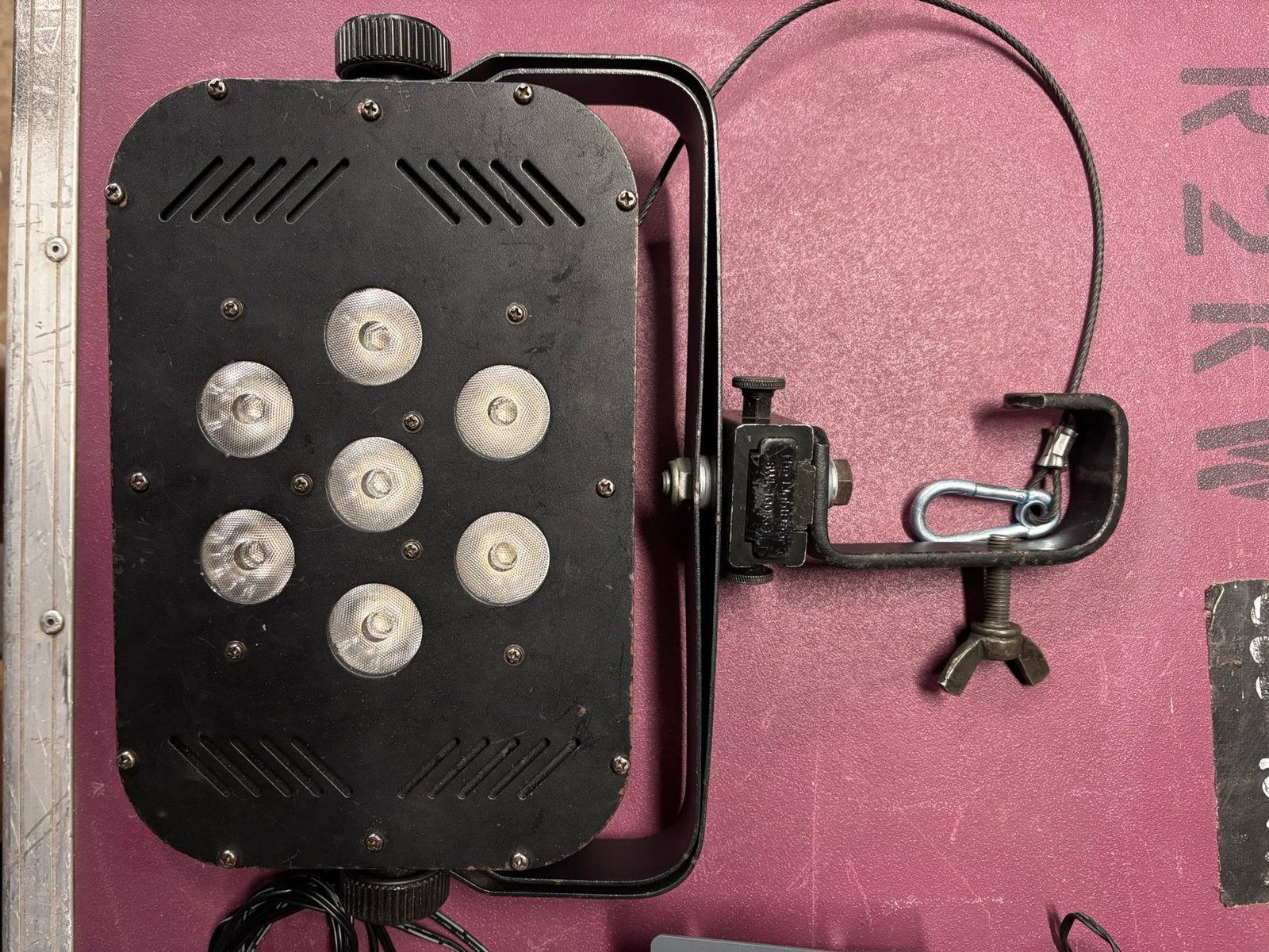 12x Stairville LED Flood TRI Panel 7x3W RGB + flight case, Musique & Instruments, Enlèvement, Utilisé, Lumières, Couleur