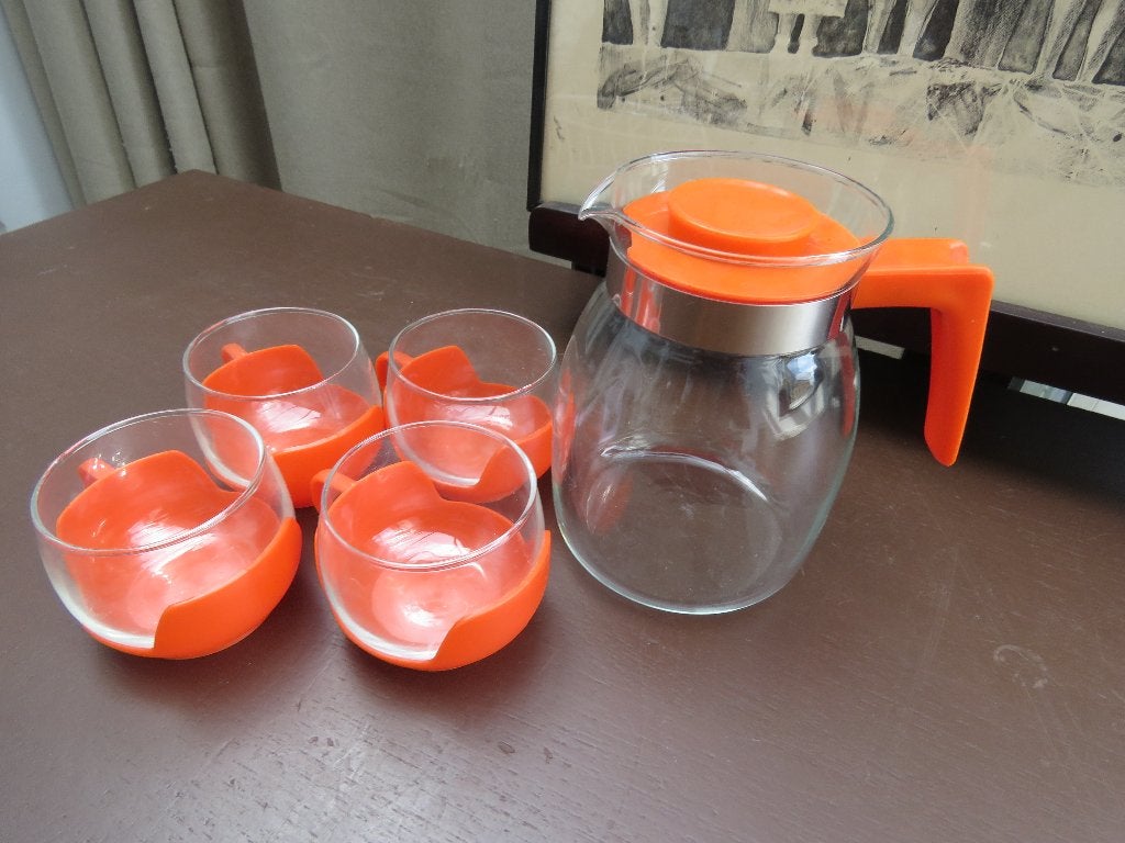Set van 4 koffie theeglazen met kan Jaren 70 glas kunststof, Ophalen of Verzenden