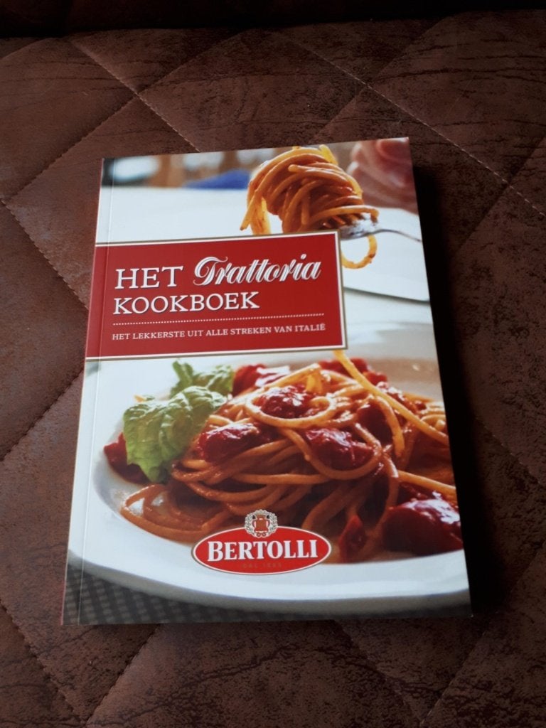 NIEUW - Bertolli - Het Trattoria kookboek, Italië, Verzenden, Nieuw, Bertolli