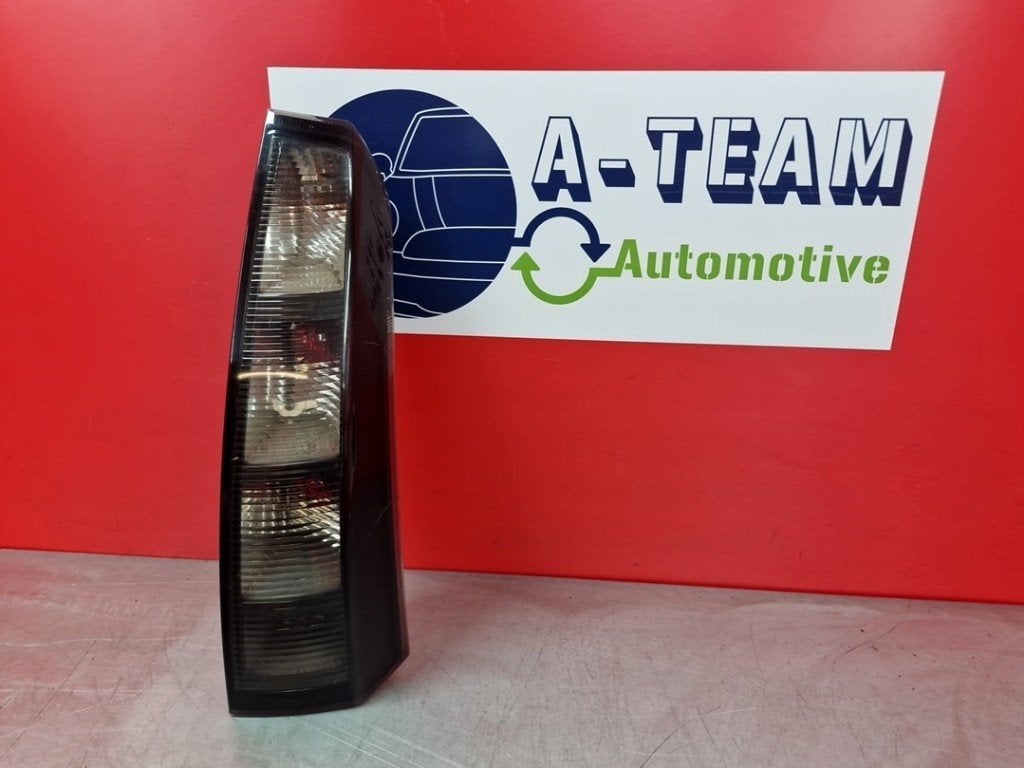 ACHTERLICHT RECHTS Opel Meriva (A) (|93184713|93176392|), Gebruikt, Opel, Opel Automobile GmbH, Kontakt-opel@opel.com