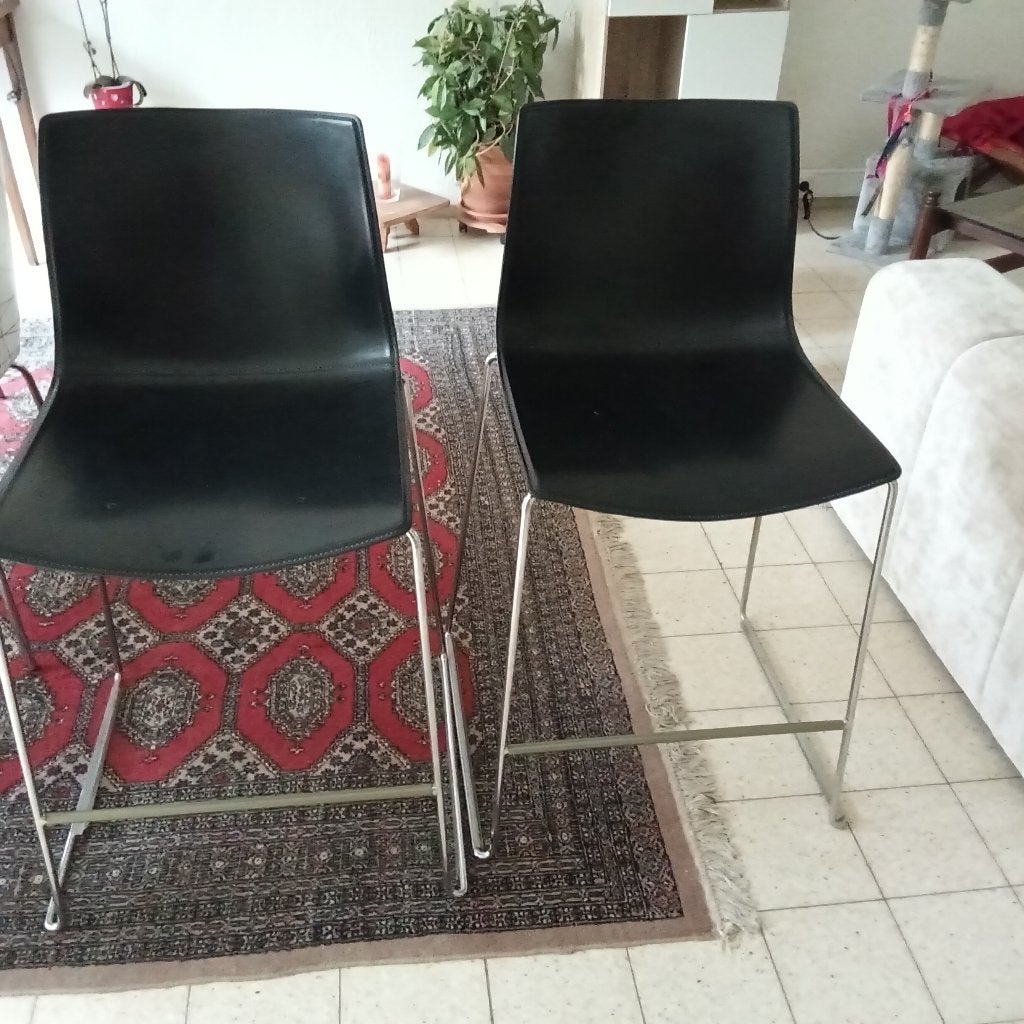Lot de 2 Tabourets de bar Arper, Maison & Meubles, 2 tabourets, Enlèvement, Utilisé, Cuir
