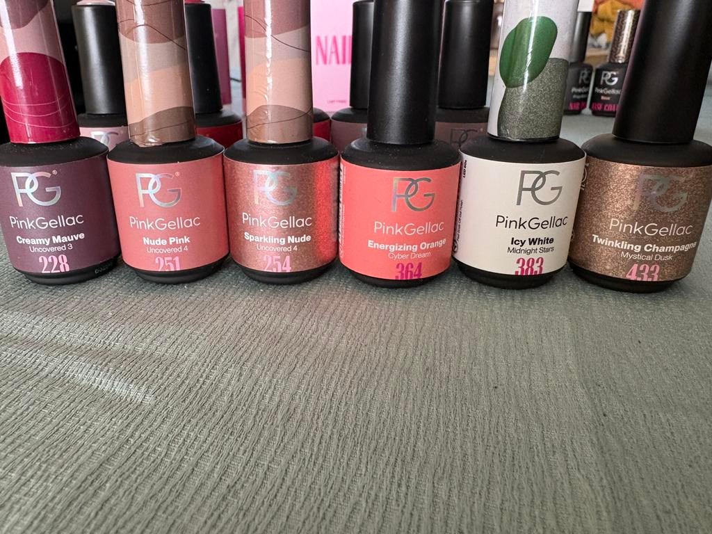 Pink gellac 11 kleuren, Handtassen en Accessoires, Uiterlijk | Cosmetica en Make-up, Ophalen, Zo goed als nieuw, Handen en Nagels