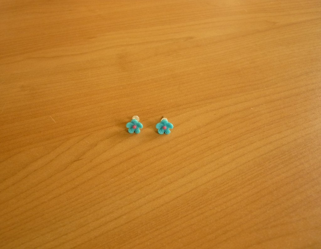 Turquoise bloem oorbellen met fuchsia roze centrum, Handtassen en Accessoires, Oorbellen, Ophalen of Verzenden, Roze