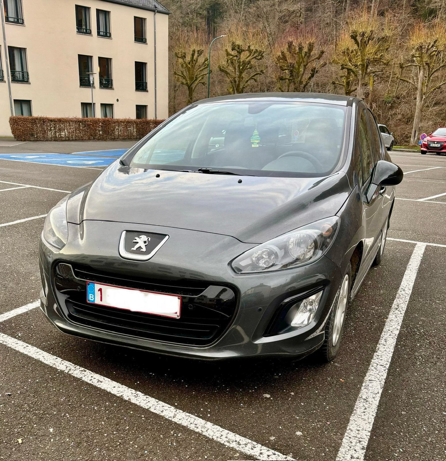 Peugeot 308, Enlèvement, Peugeot
