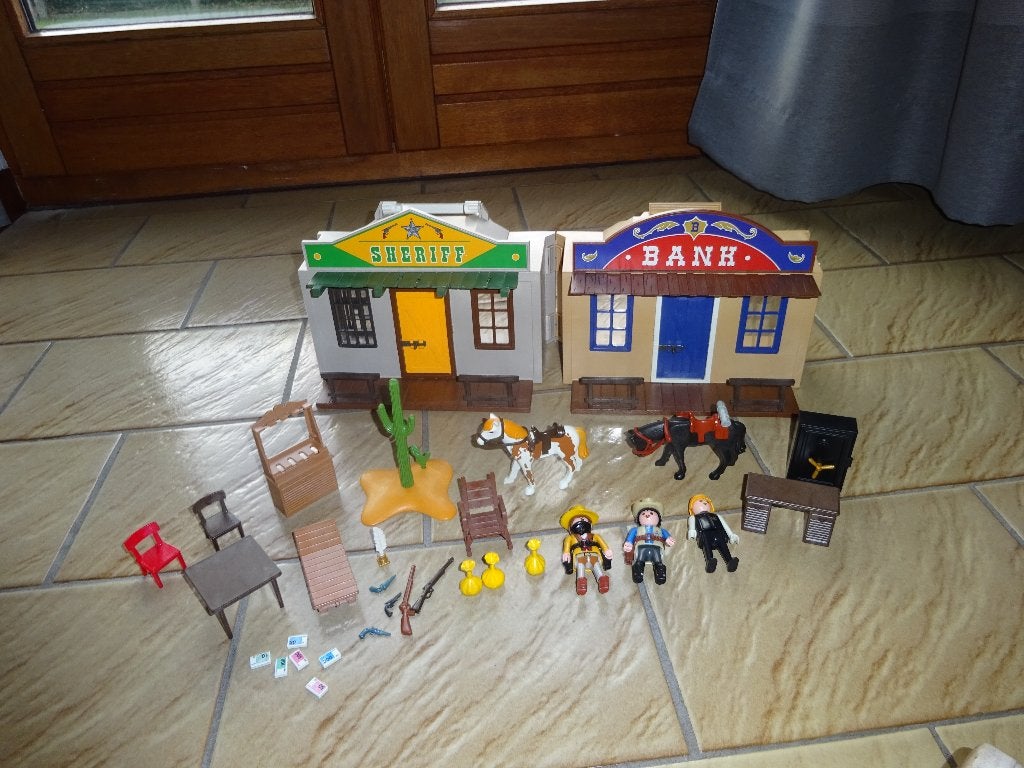 Maison de cowboy Playmobil, Enlèvement ou Envoi, Comme neuf, Kit complet, Bâtiment