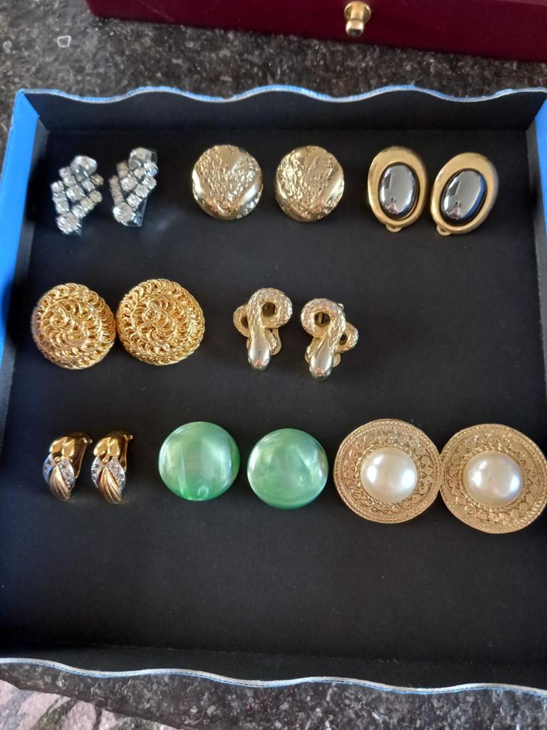 Oorbellen, clips, Ophalen