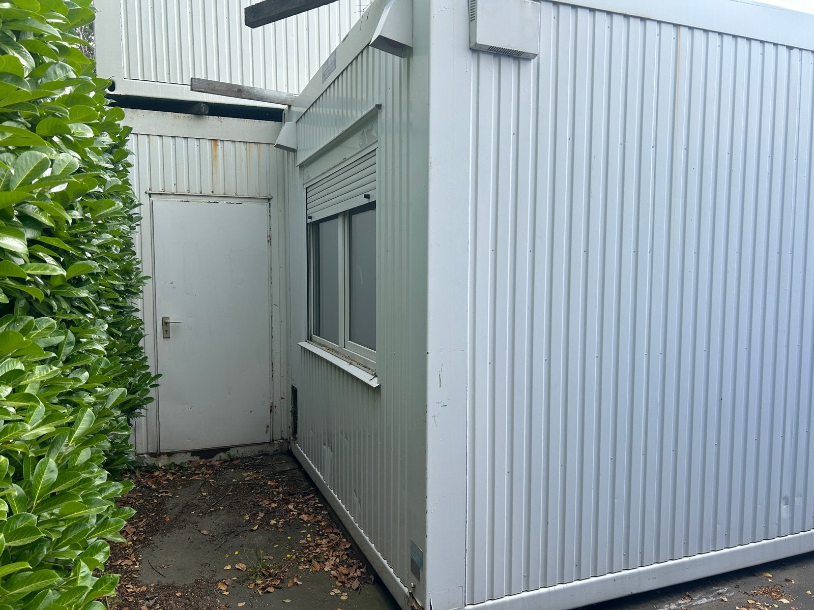 Bureel container, Enlèvement