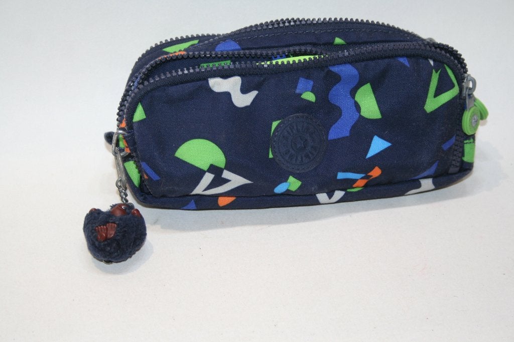 Kipling beau plumier mou 3 compartiments + singe en TBE, Divers, Fournitures scolaires, Enlèvement ou Envoi, Comme neuf