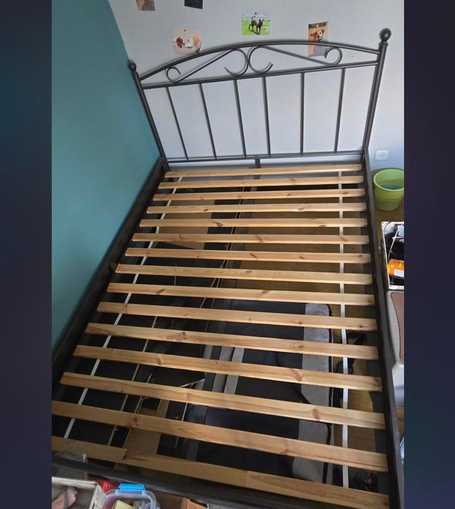 Ijzer bed, Huis en Inrichting, Slaapkamer | Bedden, Ophalen, Zo goed als nieuw