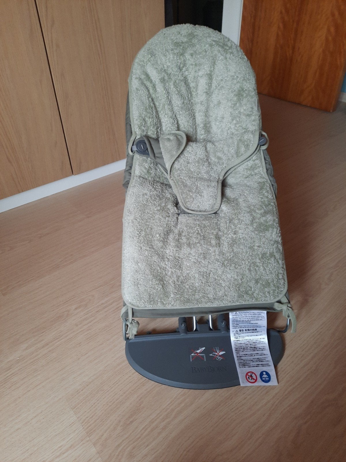 wipper babybjorn met speeltje en hoes, Kinderen en Baby's, Wipstoeltjes, Ophalen