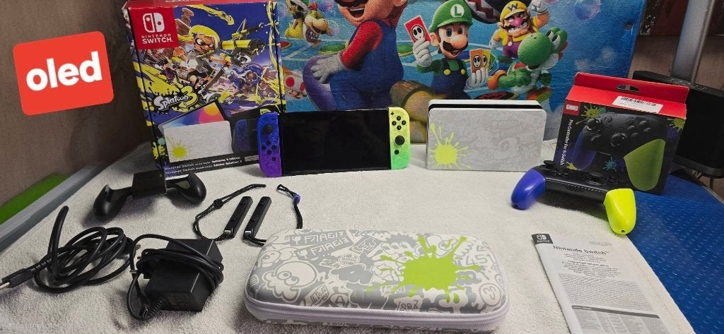 SWITCH OLED-BEWERKINGSCONSOLE. BEPERKTE SPLATOON 3 +GARANTIE, Games en Spelcomputers, Games | Nintendo Switch, Zo goed als nieuw