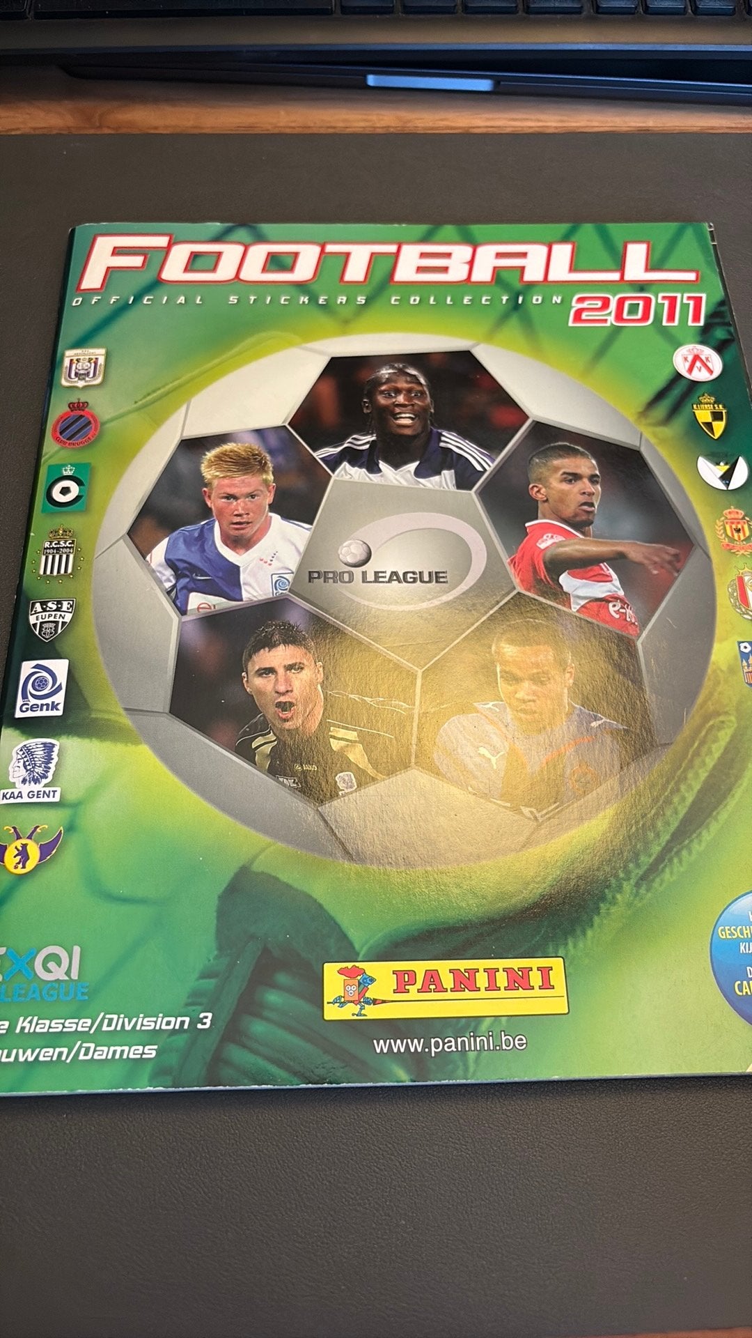 Panini Pro league 2011 complet, Enlèvement ou Envoi, Comme neuf