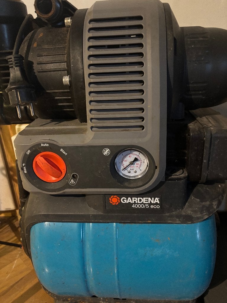 Gardena Hydrofoorpomp 4000/5E, Jardin & Terrasse, Enlèvement, Utilisé, Électrique, Pompe d'appoint