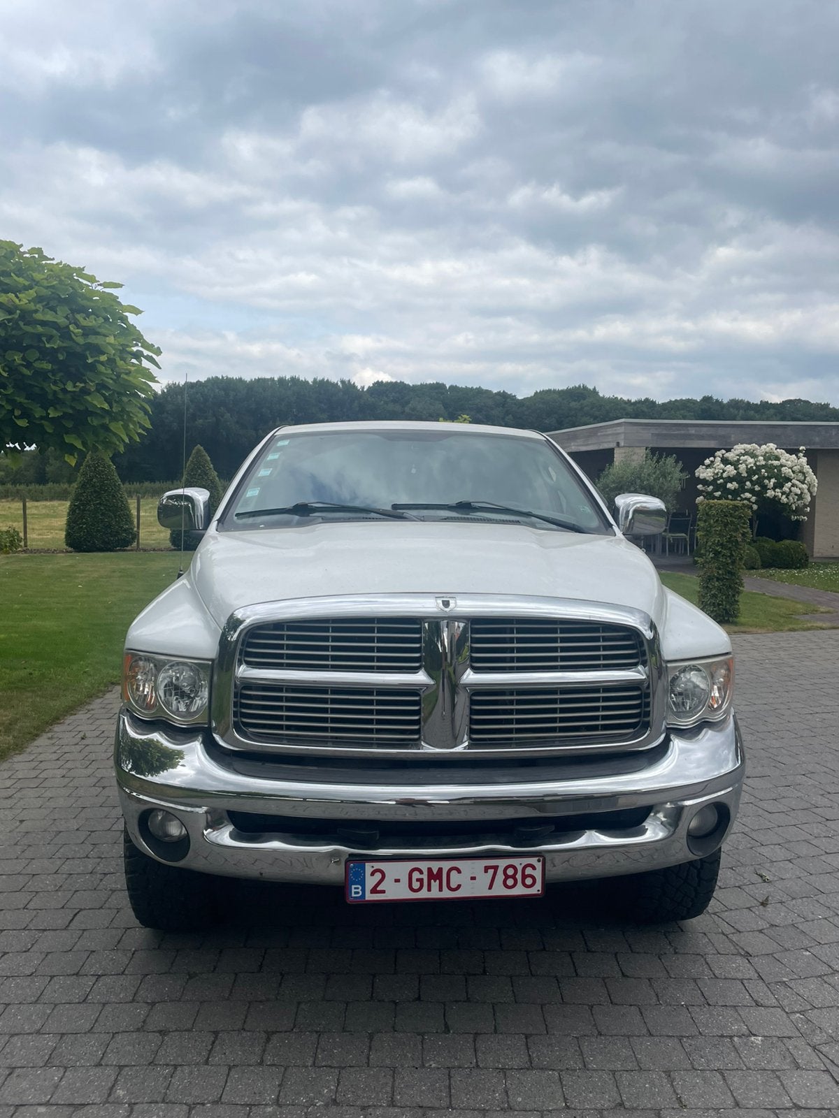 Dodge Ram Magnum 1500 4x4 6 places, Autos, Entretenue par le concessionnaire, 5700 cm³, Automatique, Particulier