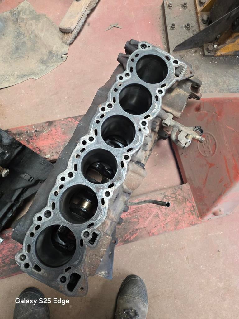Patrol Y60 en Y61 motorblokken te koop, Auto-onderdelen, Motor en Toebehoren, Ophalen, Gebruikt, Nissan