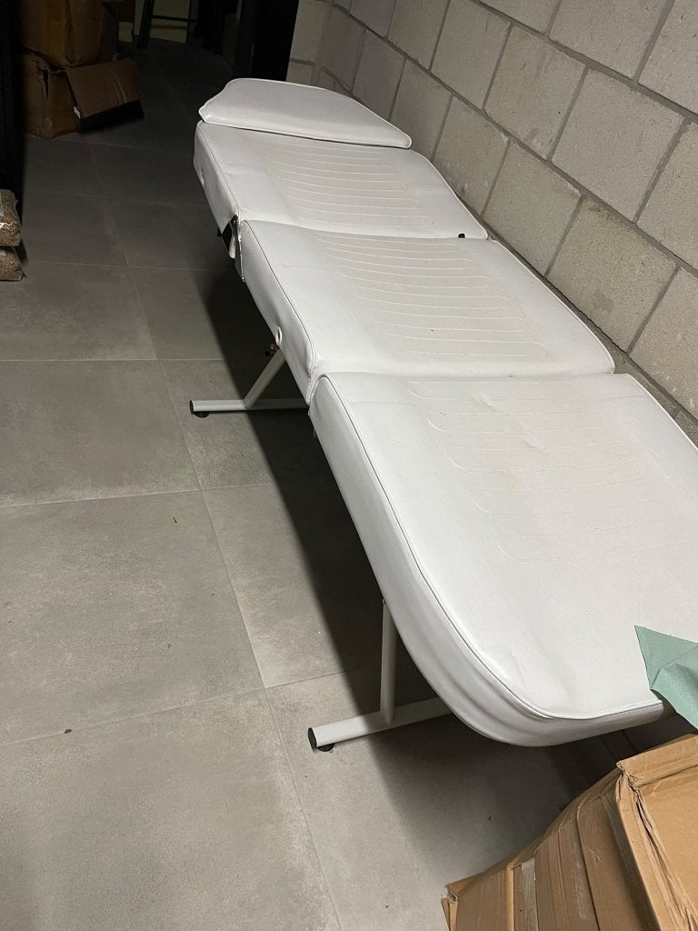 Professionele Massagetafel / Behandelstoel – Manueel – €75, Ophalen
