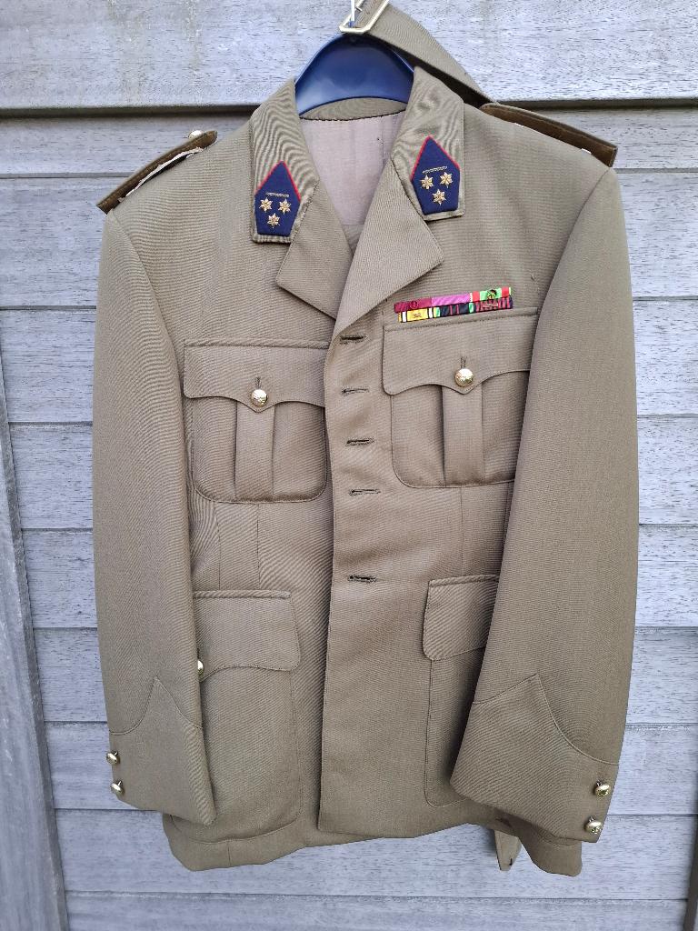 Service dress Cdt Artillerie oud-strijder KG vrijwilliger, Envoi, Armée de terre, Vêtements ou Chaussures