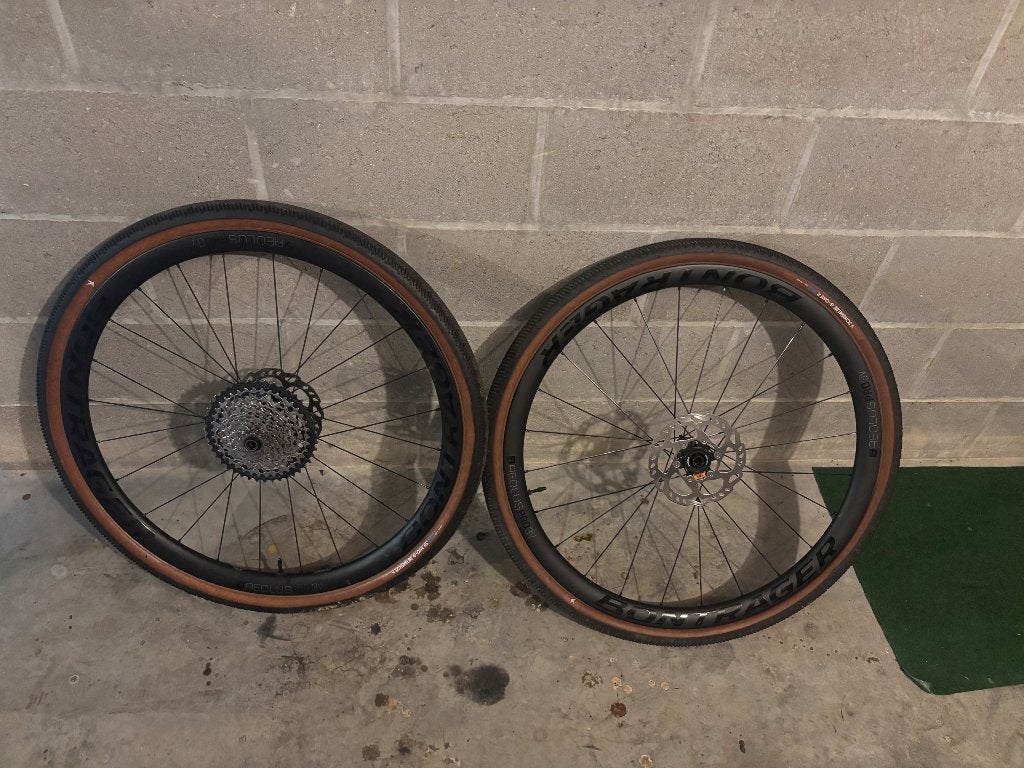 Bontrager Aeolus Pro 3V Gravelwielen, Wiel, Ophalen of Verzenden, Zo goed als nieuw, Gravelbike