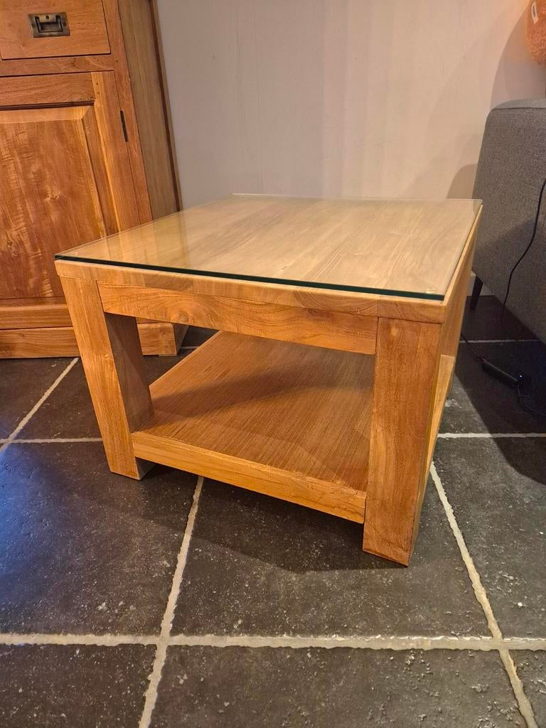 Teak salon tafel, Ophalen