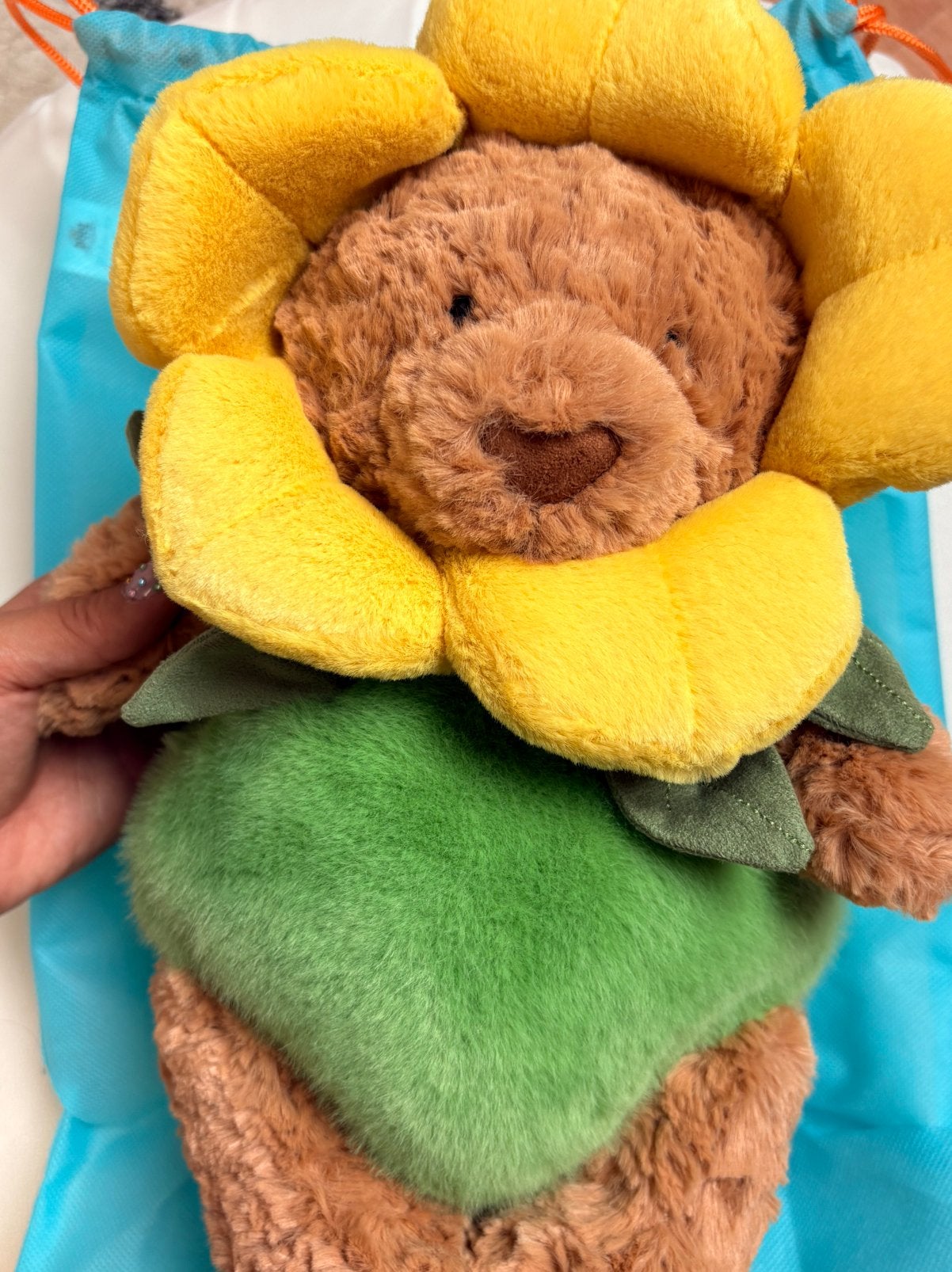 Jellycat Bartholomew Bear Daffodil Outfit, Neuf, Avec étiquette, Enlèvement ou Envoi, Overige karakters