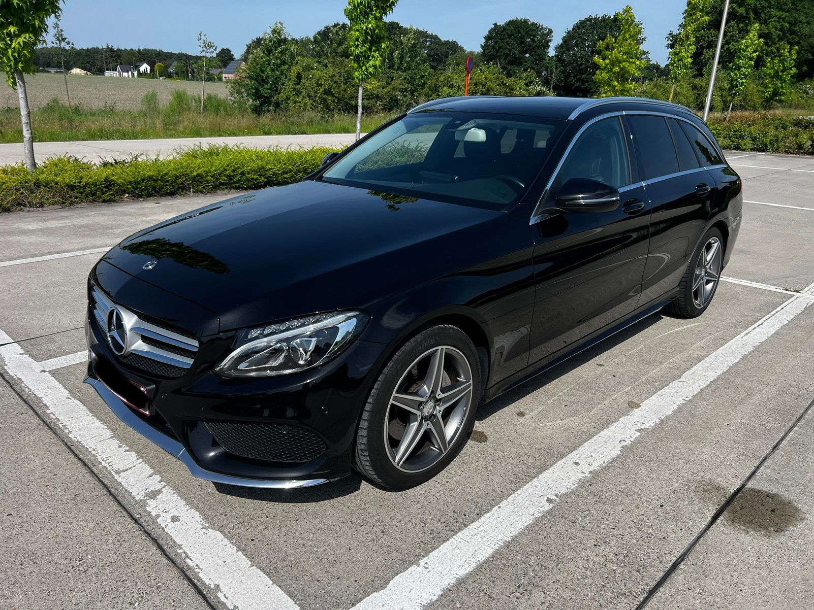 MERCEDES-BENZ  C180d AMG/7G/LED/CARPLAY/TV, Auto's, Automaat, Achterwielaandrijving, 4 cilinders, Zwart