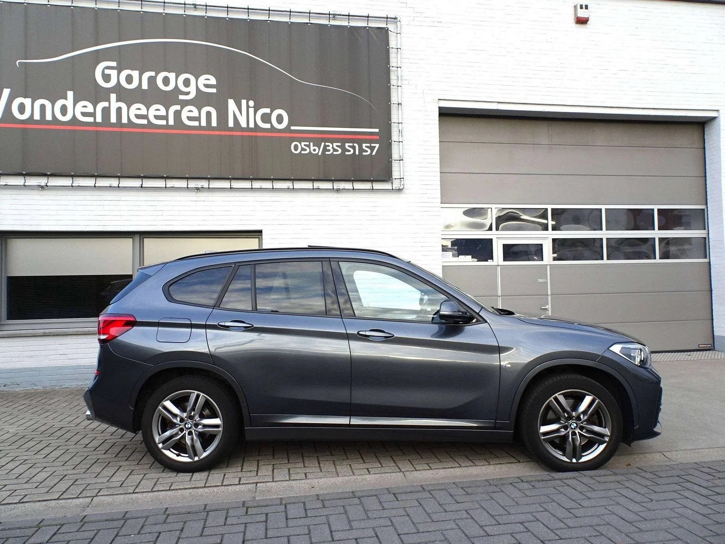 BMW X1 2.0iAS xDrive20 M-PACK,PANODAK,ADAPT. CRUISE,NAVI,M-S, Auto's, 1998 cc, Gebruikt, 131 kW, Bedrijf