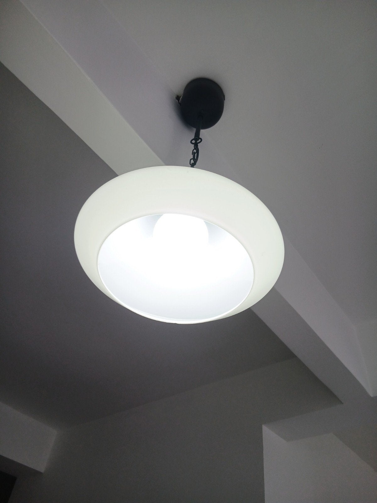 lustre, suspension en verre blanc, Maison & Meubles, Lampes | Suspensions, Enlèvement, Comme neuf, Verre