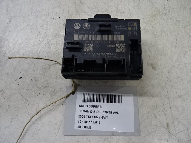 UNITE ELECTRONIQUE Skoda Superb (3TAA) (7N0959792A), Autos : Pièces & Accessoires, Électronique & Câbles, Skoda, Utilisé