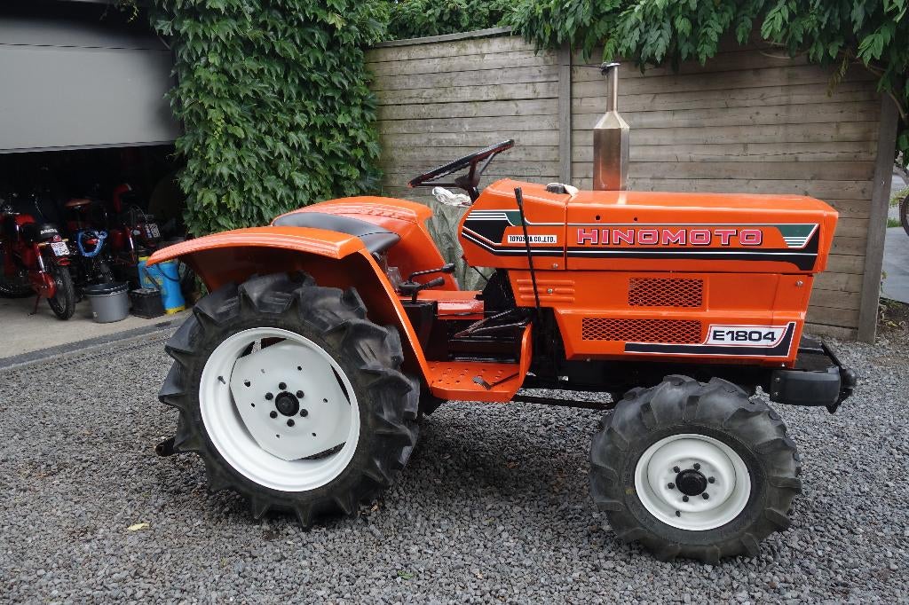 Minitractor Hinomoto E 1804, Gebruikt, Tot 2500, Tot 80 Pk, Ophalen