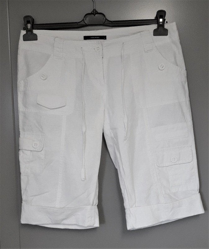 Short , maat : 38. Merk : Vero Moda., Vêtements | Femmes, Culottes & Pantalons, Neuf, Taille 38/40 (M), Enlèvement ou Envoi, Vero Moda
