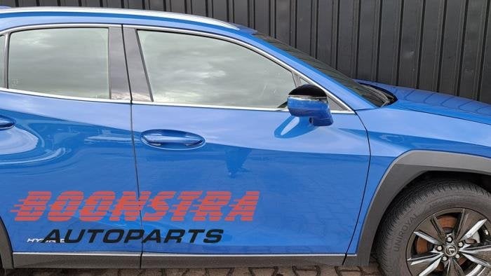 Portier 4Deurs rechts-voor van een Lexus UX (8Y6), Gebruikt, -, Deur, -