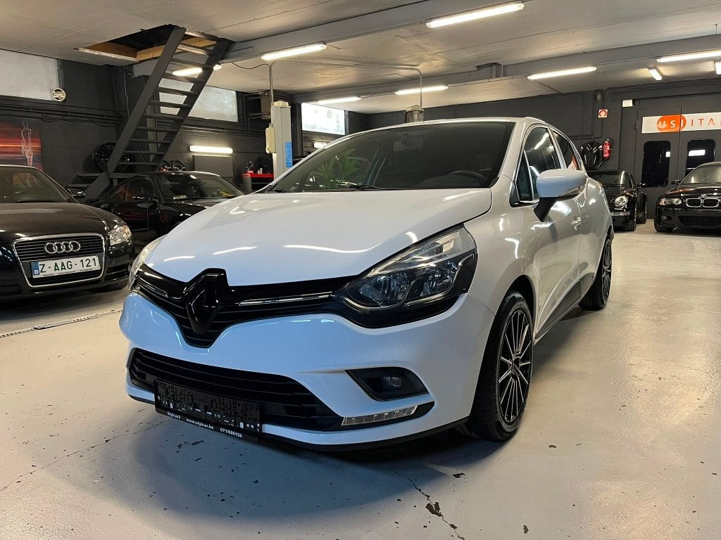 RENAULT CLIO **COLLECTION** 12 MOIS DE GARANTIE, Auto's, Renault, Dealer onderhouden, Stof, Parkeersensor, Wit