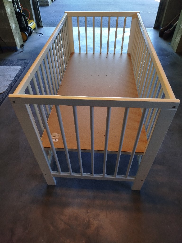 Lits enfants + siège auto, Matelas, Moins de 70 cm, Enlèvement, Utilisé
