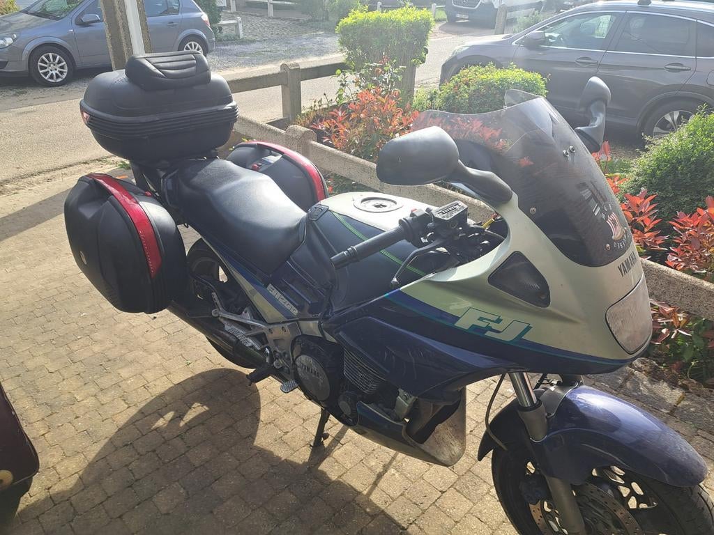Yamaha FJ 1200 1993, Enlèvement