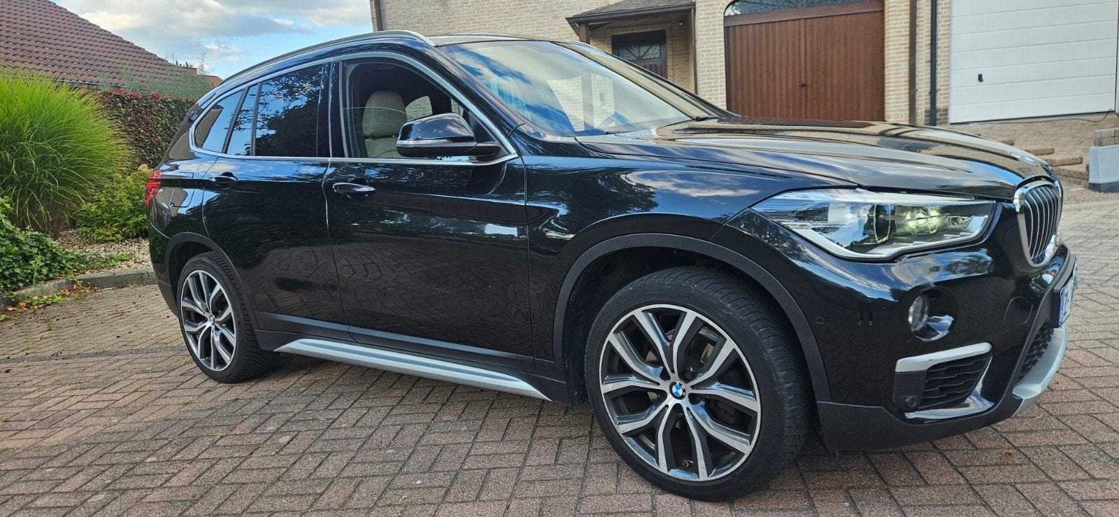 BMW X1 18SDRIVE EURO6 FULL OPTIONS, Achat, 5 portes, Diesel, Automatique