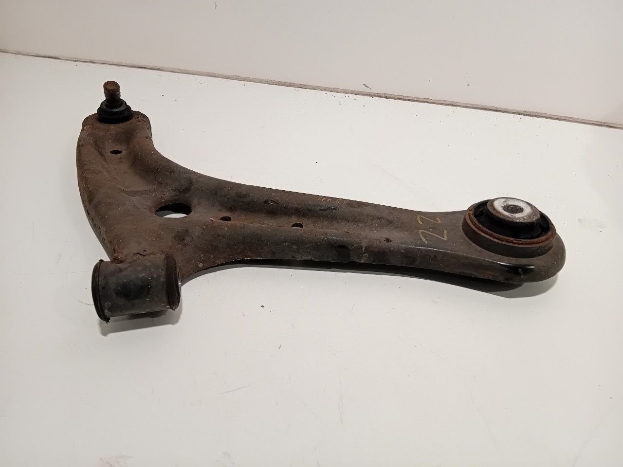 Draagarm rechts voor onder Ford B-Max, Onderdelen@venauto.nl, Van der Ven Autorecycling B.V., Gebruikt, Ettenseweg 76, 4706 PB Roosendaal, The Netherlands
