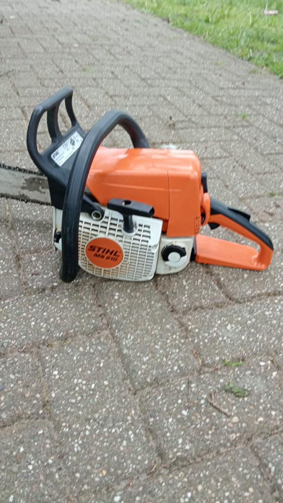 Stihl MS 210 kettingzaag benzine, Tuin en Terras, Hand-tuingereedschap, Ophalen of Verzenden