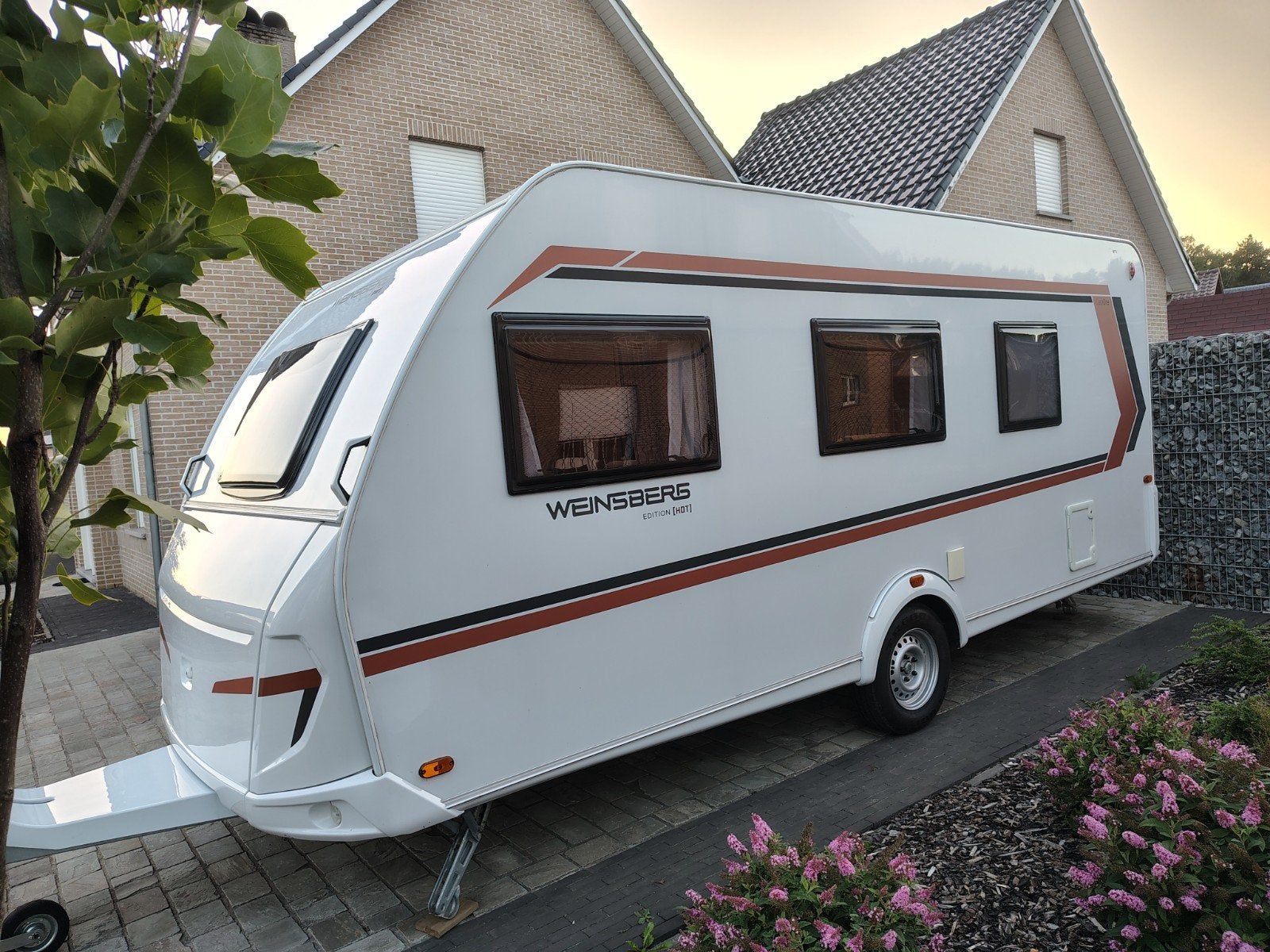 Weinsberg CaraOne 480 QDK Hot stapelbed full option + luifel, Caravanes & Camping, Caravanes, Autres marques, Jusqu'à 5, 5 à 6 mètres