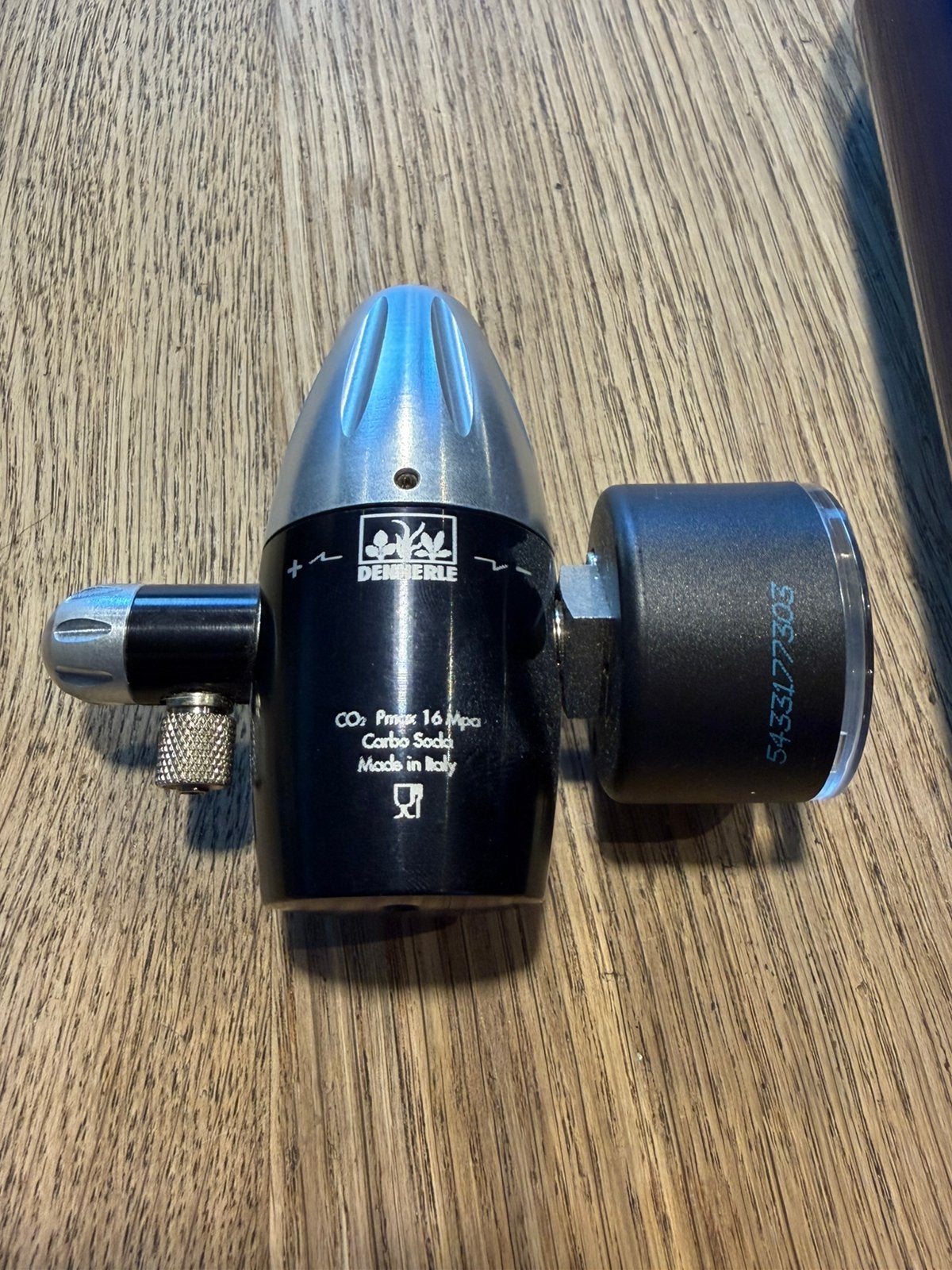 Dennerle Carbo Soda M200 CO2 set met fles & drukregelaar, Dieren en Toebehoren, Ophalen of Verzenden, Zo goed als nieuw, Dennerle