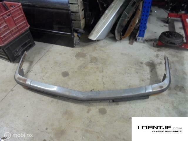 Voorbumper BMW e12 518 520 525 528, Auto-onderdelen, Carrosserie, Gebruikt, Voor, Ophalen of Verzenden, Bumper
