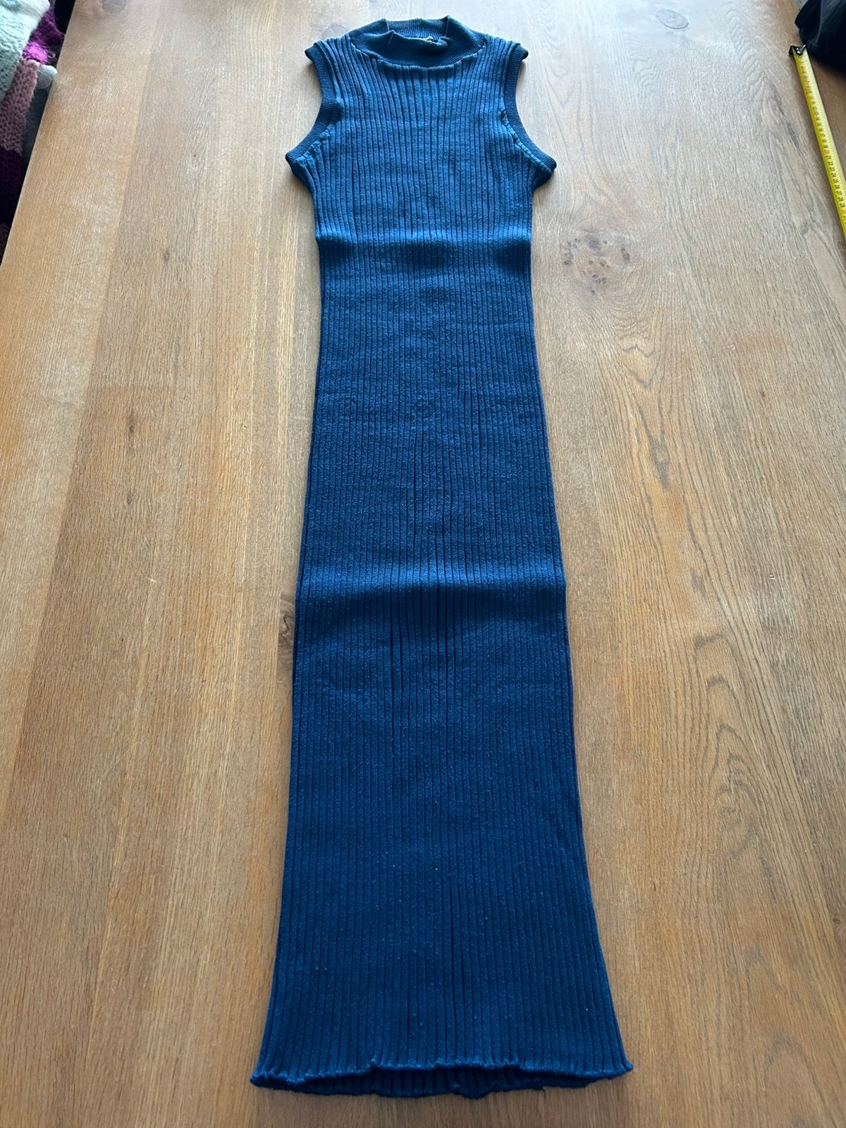 Blauwe lange gebreide bodycon jurk Zara maat XS, Kleding | Dames, Blauw, Ophalen of Verzenden, Zo goed als nieuw, Maat 34 (XS) of kleiner