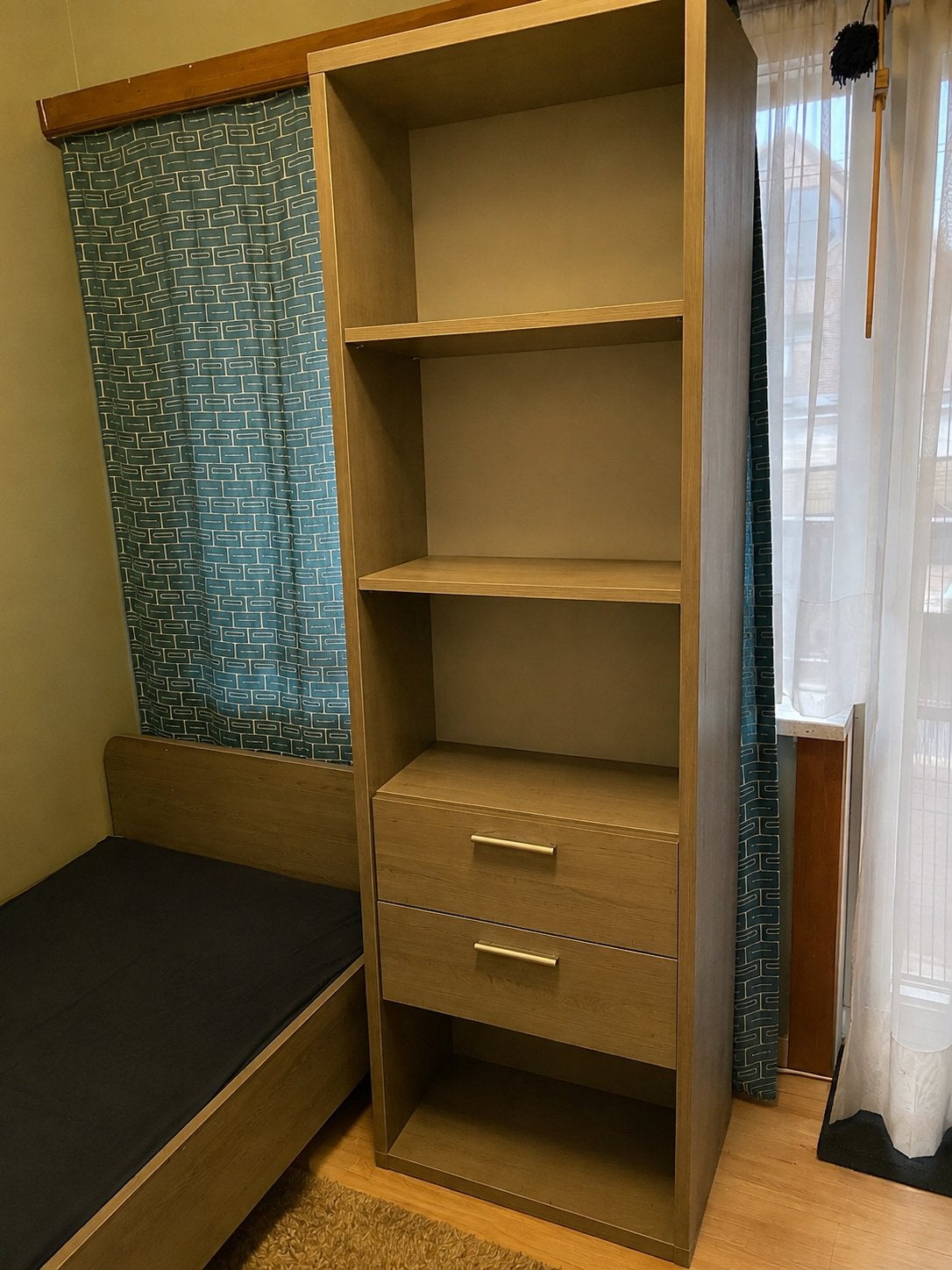 1persoonsbed + boekenkast “Luca”, Huis en Inrichting, Ophalen, Zo goed als nieuw