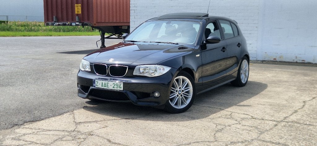 BMW 116I à essence HOMOLOGUÉE POUR LA VENTE., Autos, BMW, Achat, Entreprise, Boîte manuelle, 178 g/km