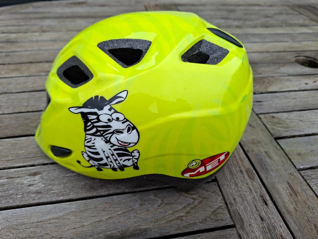 Casque vélo enfant MET Unisize 52-57 cm, Garçon ou Fille, MET, Utilisé, Enlèvement
