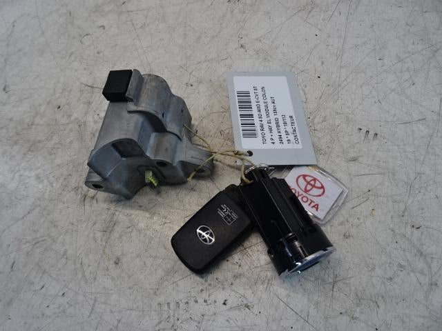 NEIMAN / COMMUTATEUR D ALLUMAGE RAV4 (A4) (45020-33-10), Utilisé, Toyota